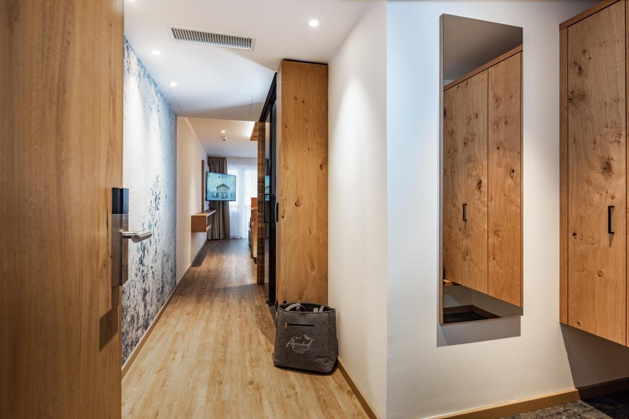 Alm- & Wellnesshotel Alpenhof Schönau am Königssee Екстериор снимка